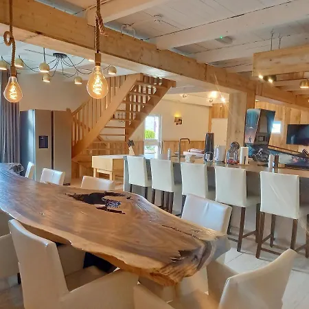 בית נופש Pura Vida Panorama *