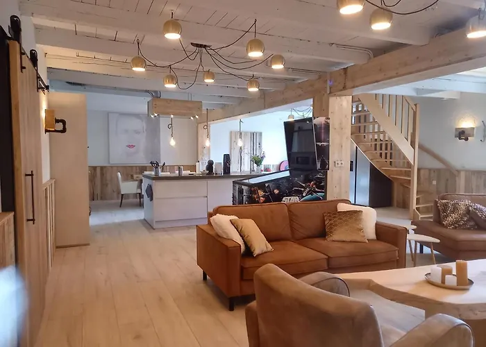 Pura Vida Panorama *