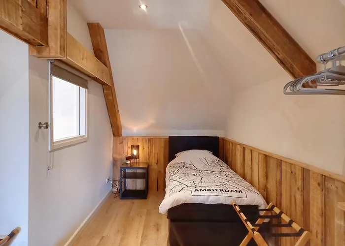 Pura Vida Panorama * Oud Ade